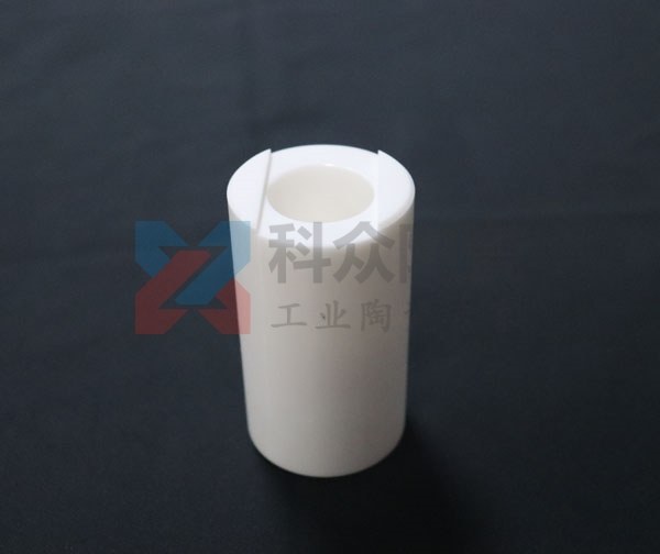 高鋁陶瓷耐磨管是什么？它的優點在哪？